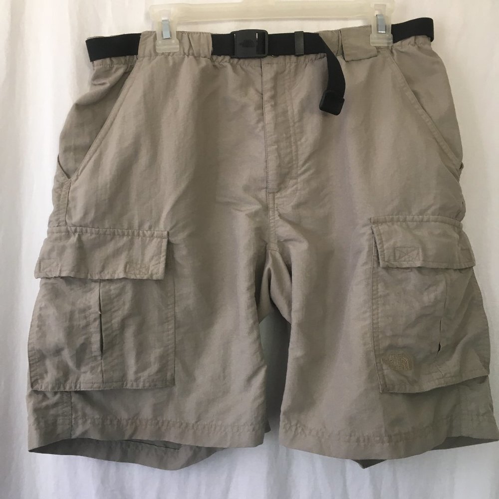 The North Face Khaki Cargo Hiking Shorts Sz Lg
